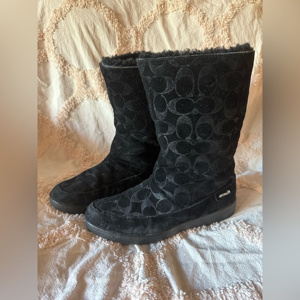 Coach Vintage Logo Suede Winter Boots